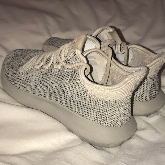 NUDE ADIDAS TUBULAR SHADOW KNIT - Picture 6 of 12